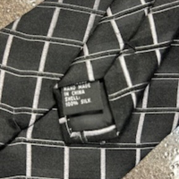 JOSEPH & FEISS 100% Silk Necktie Black With Silver Crossing Stripes - Picture 4 of 5